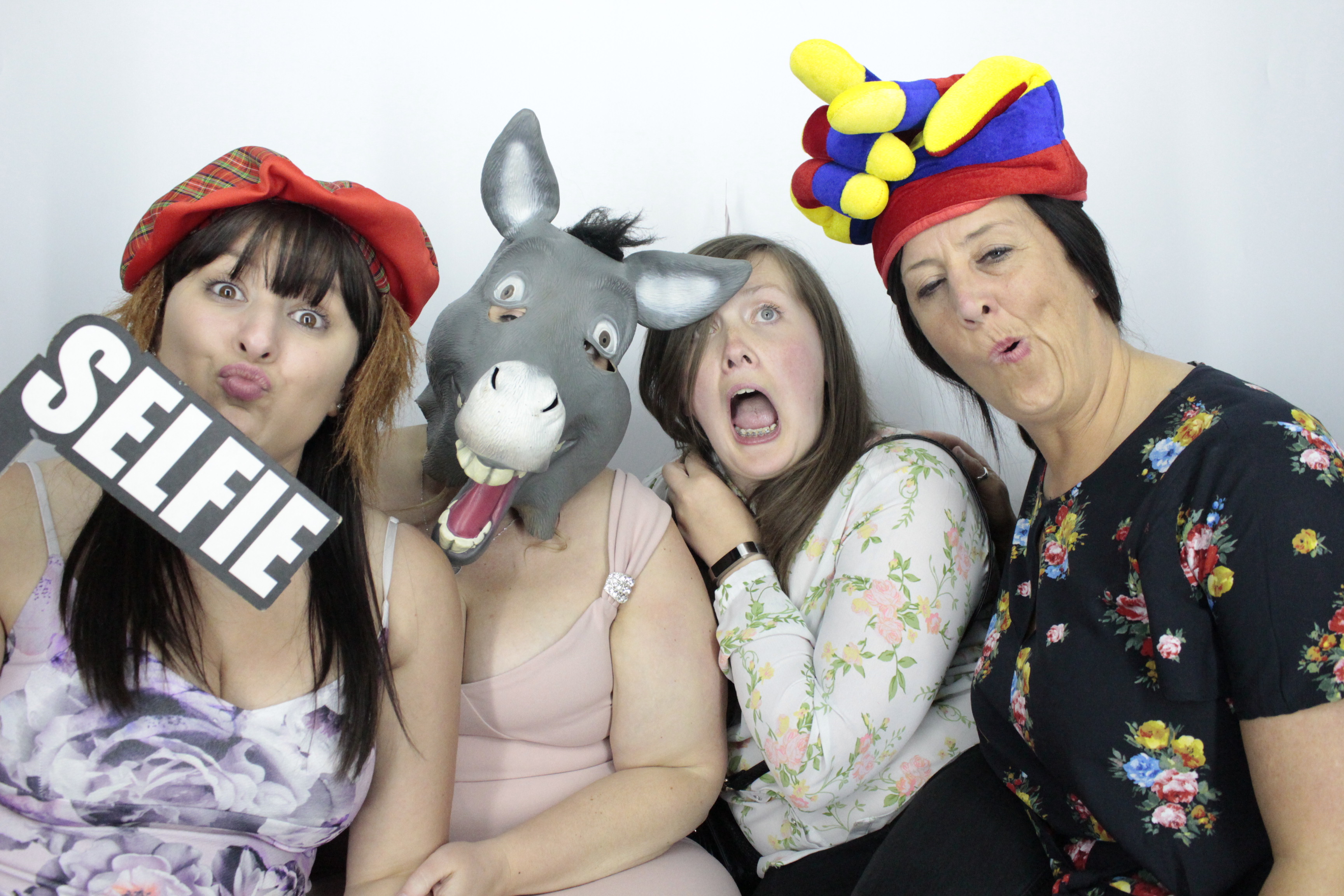 Ian & Angie’s wedding  | View more photos from the event at gallery.myphotoboothexperience.co.uk/u/MyPhotoBoothExperienceLtd/Ian-Angie’s-wedding